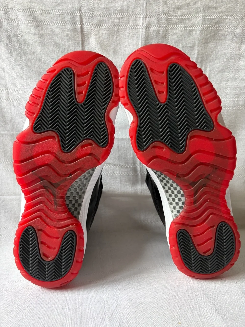 Size 10.5 - Jordan 11 Retro Bred 2012, Great Condition W Box 378037-010